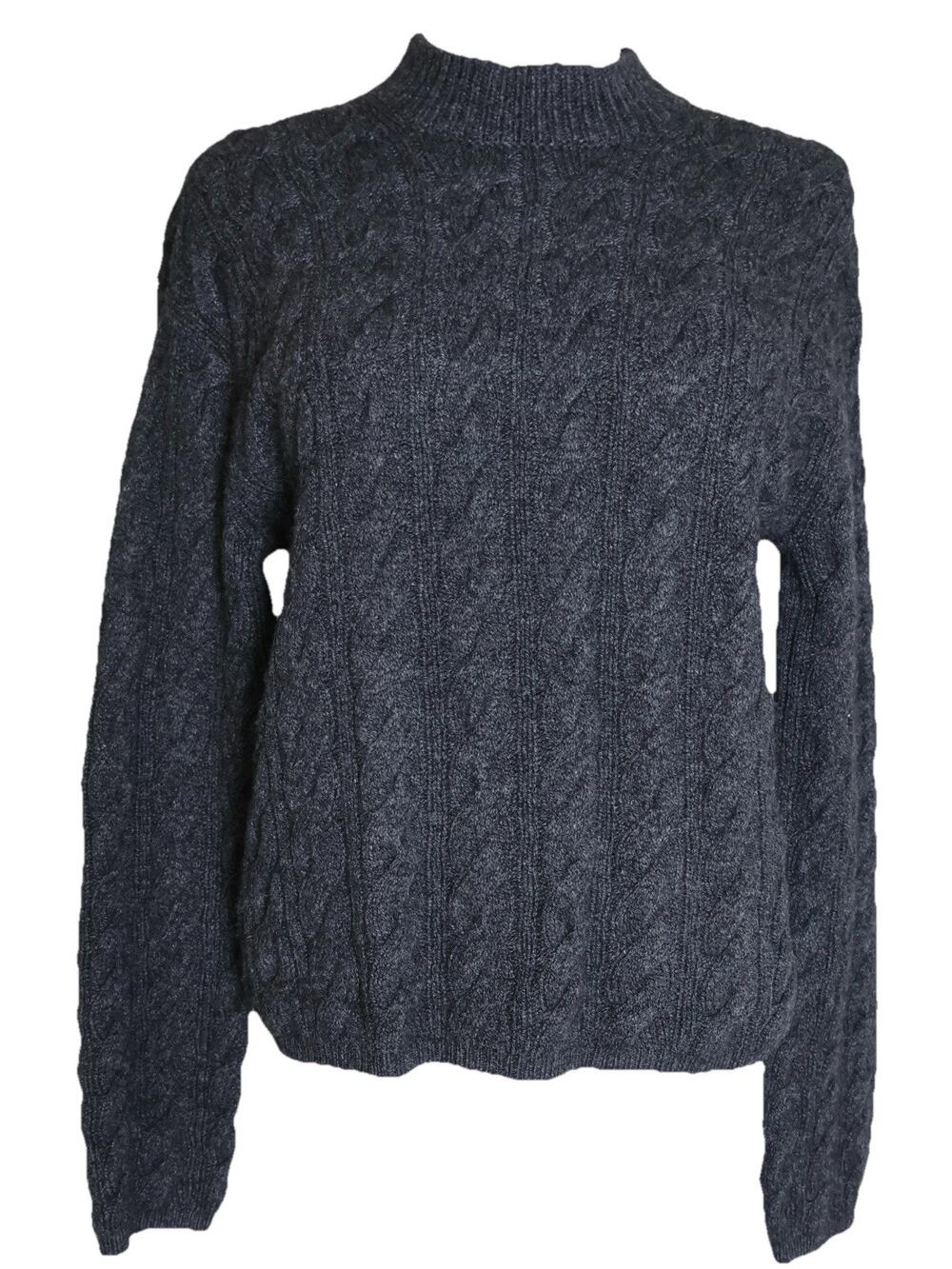 Vince Twist Cable Cropped Crew Sweater In Charcoal Size S